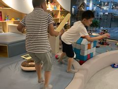 -Ours树朵家亲子餐厅(远策中心店)