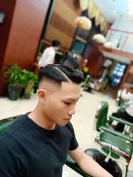 -尼特斯男士发型馆