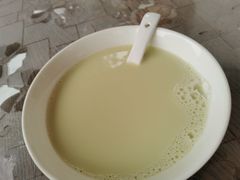 现磨青黄豆豆浆-村外有星光小食铺(长嘉汇店)