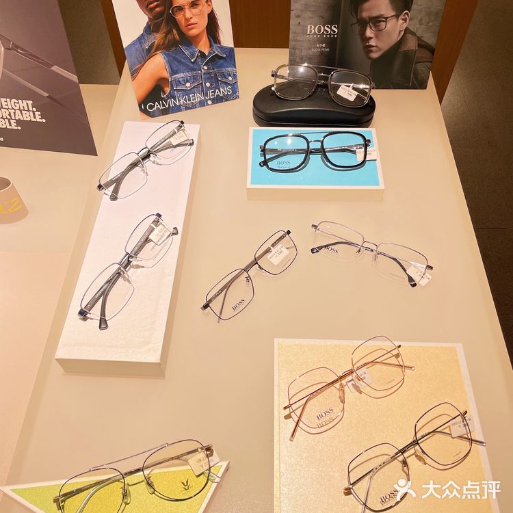 今天0元眼镜架还免费喝了个高空下午茶欣赏夜景!