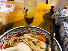 -鑫花溪牛肉米粉(人民广场店)
