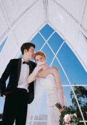点击看大图 -挪娅婚纱摄影皇家会所