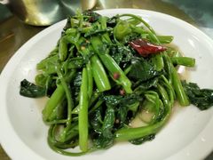 -曾氏肥肠馆(凯瑞雅居店)
