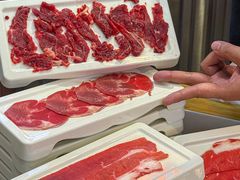 -来龍儿鲜切牛肉自助老火锅