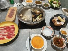 -一绪に寿喜烧(虹悦城店)