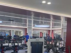 -英派斯健身旗舰店(海信国际中心馆)