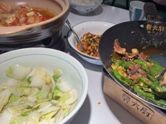 -费大厨辣椒炒肉(高铁吾悦广场店)