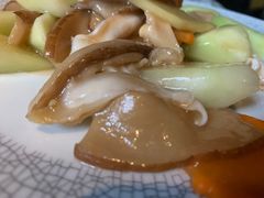 -穹六人间 people 6(岳阳路店)