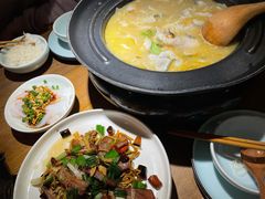 -九锅一堂酸菜鱼(新南凯德直营店)