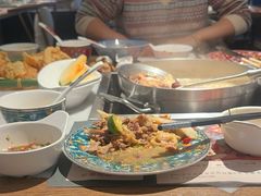 -尚尚仙·酸汤猪手·猪肚鸡火锅(华联万柳购物中心店)