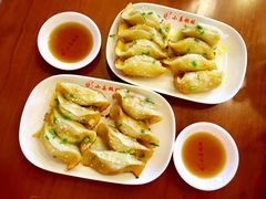 -小姜锅贴(凤凰街店)