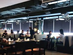 大堂-大头虾越式风味餐厅(光明广场店)