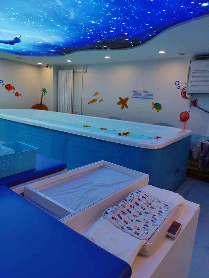 马博士婴幼儿游泳馆(广安门旗舰店)-"【印象】进门测体温 | 态度热情