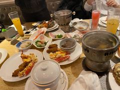 -雍和会海鲜姿造自助(湖东路店)