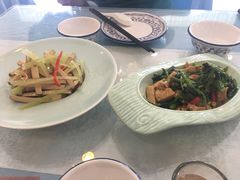 -马尔龙新疆饭店·清真(瑞景店)