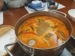 -樾餐厅泰式海鲜火锅(民歌湖店)