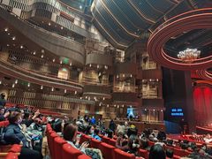 -交通银行前滩31演艺中心