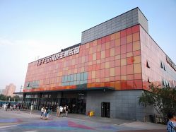 -嗨翻Hi-Fun竞技主题乐园·蹦床团建生日聚会(五棵松华熙店)