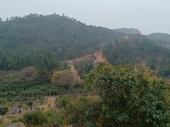 -灵岩山风景区