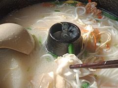 -飞虎过桥米线(翠湖店)