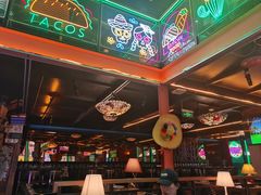 -Famous肥猫墨西哥音乐餐吧(五棵松华熙LIVE店)