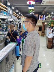 -阿兵荣辉美容理发有限公司