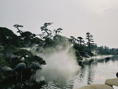 -罗红摄影艺术馆