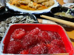 -果松木炭酸菜铜火锅·外婆参鸡汤