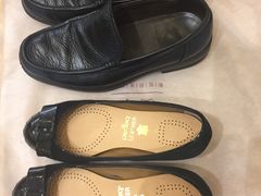 -爱革·奢品·鞋包·衣物·家居(金桥国际商业广场店)