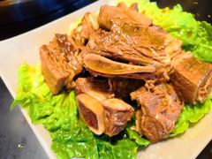 -茅草房·河畔园林火锅