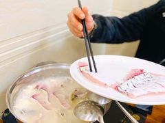 脆皖鱼腩-正能量脆肉鲩火锅