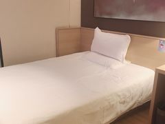 -路客HOTELS酒店(广州东站林和西地铁站店)