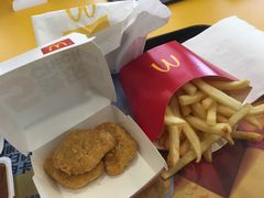 -麦当劳(伟城广场店)