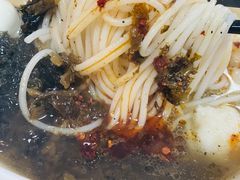 -老滕家过桥米线(金鱼胡同店)
