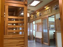 大堂-百年石锅饭·朝鲜族传统民餐