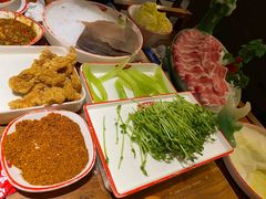 -渝都辣夫重庆老火锅(华新店)