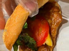 延边风味芝芝板烧鸡腿堡-麦当劳(春风店)