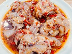 微辣辛辣猪蹄-贤花饭店(城阳店)