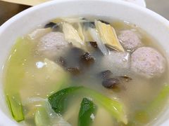 生汆丸子汤-子午路张记肉夹馍(翠华路店)