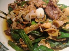 -费大厨辣椒炒肉(高铁吾悦广场店)