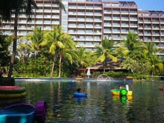 -三亚湾海居铂尔曼度假酒店