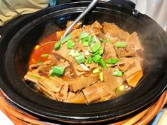 千岛湖笋干煲-姜君·千岛湖鱼头馆(浦东大道店)