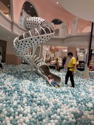 -奈尔宝·儿童乐园·亲子餐厅(鄞州万达店)