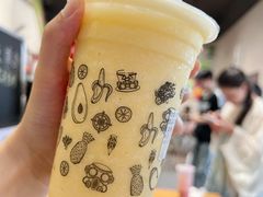菠萝柠檬-花姨·老电影院果汁冰(88号店)