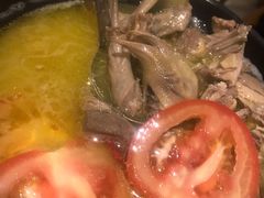 金汤鸽王汤-小金鬼·煎饺·鸽子汤