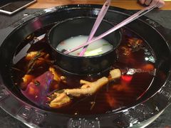 -重庆烧鸡公火锅(簋街店)
