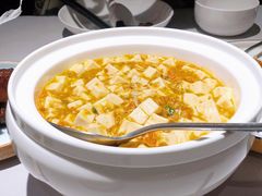 蟹粉豆腐-屋里厢上海菜馆