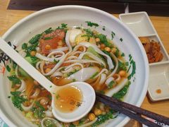 -湘人龙记老长沙米粉(华普国际大厦店)