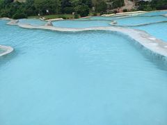 -十万大山布透温泉