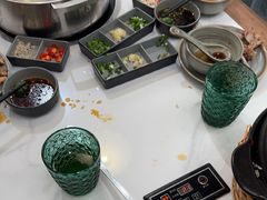 -喃喃椰·糟粕醋·椰子鸡火锅(七堡花园店)